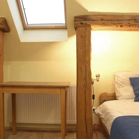 Pauline 3 Apartament